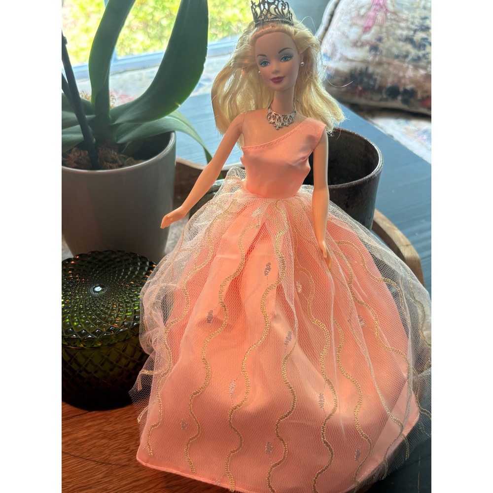 VTG Mattel Barbie Peach One Shoulder Tulle Gown Tiara Necklace Pink Heels 1991 - Picture 5 of 8